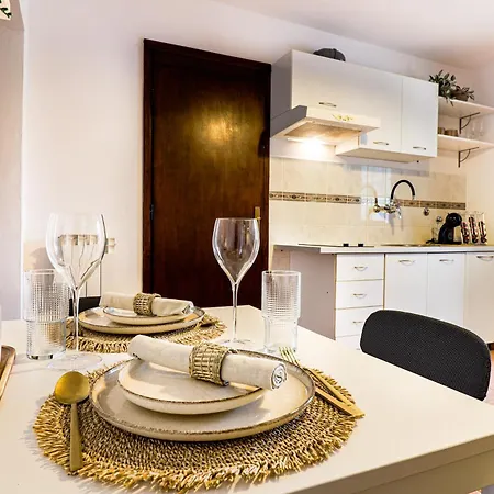 Marisan Seaview Apartment Funtana